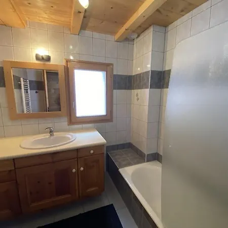 Dağ evi Le Cerf : Dans Le Centre De Châtel